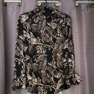 NWT- printed blouse
